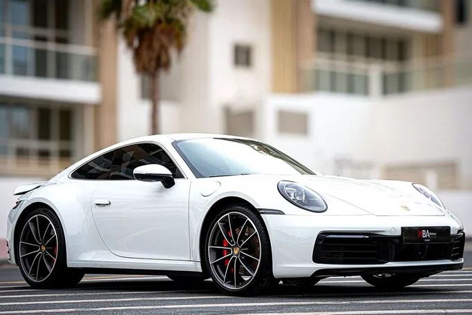 Подержанный Porsche 911 Carrera 4S VIII (992), 3.0 л, 2021 в Дубае от MBA Motors Белый цвет. Other | AUTO.AE