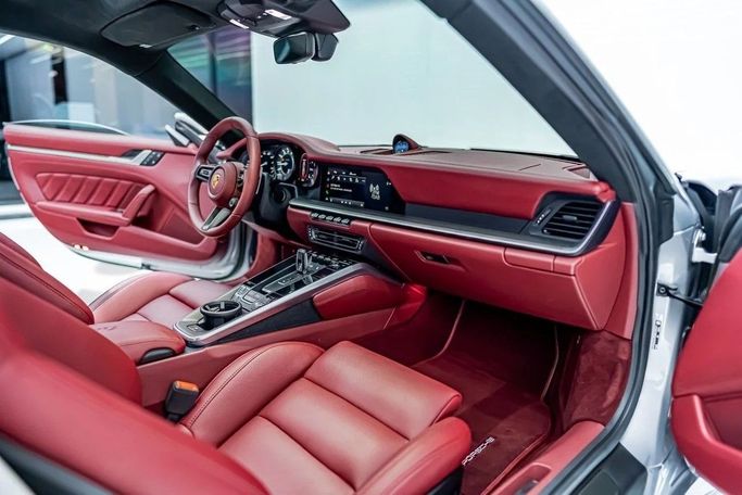Used Porsche 911 Turbo VIII (992), 3.7 l, 2022 in Dubai by LMG Motors, Grey color. GCC Specs | AUTO.AE