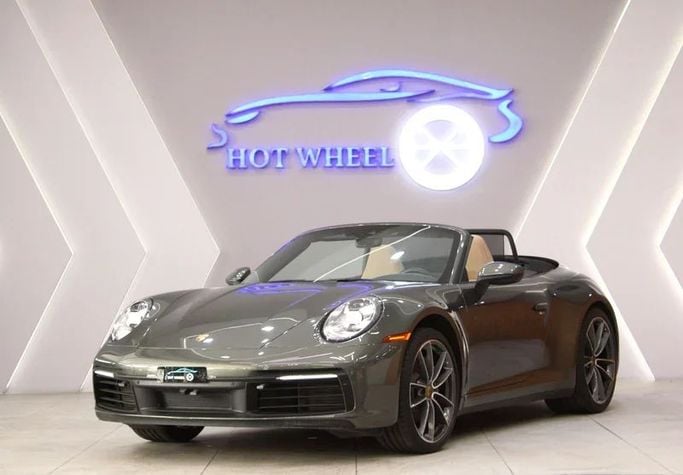 Used Porsche 911 Carrera VIII (992), 3.0 l, 2021 in Dubai by Hot Wheel Used Motors, Grey color. Other | AUTO.AE