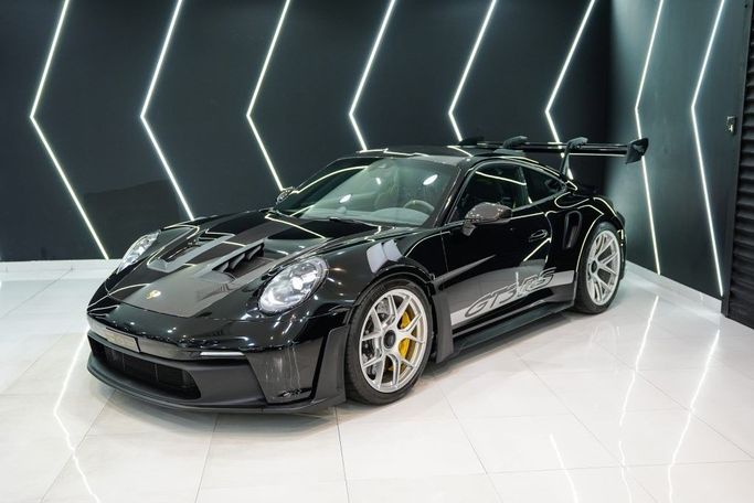 Подержанный Porsche 911 Carrera GTS VIII (992), 3.0 л, 2024 в Дубае от Sanam Cars Черный цвет. GCC | AUTO.AE