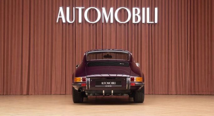 Подержанный Porsche 911 I (901, 911), 2.3 л, 1972 в Дубае от Automobili Motors Пурпурный цвет. Европейская | AUTO.AE