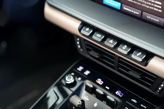 Used Porsche 911 Carrera VIII (992) Facelift, 3.0 l, 2025 in Dubai by Exotic Cars, Black color. Other | AUTO.AE