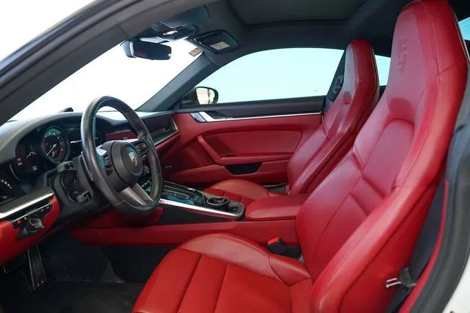 Used Porsche 911 Carrera VIII (992), 3.0 l, 2020 in Dubai by Exotic Cars, White color. GCC Specs | AUTO.AE