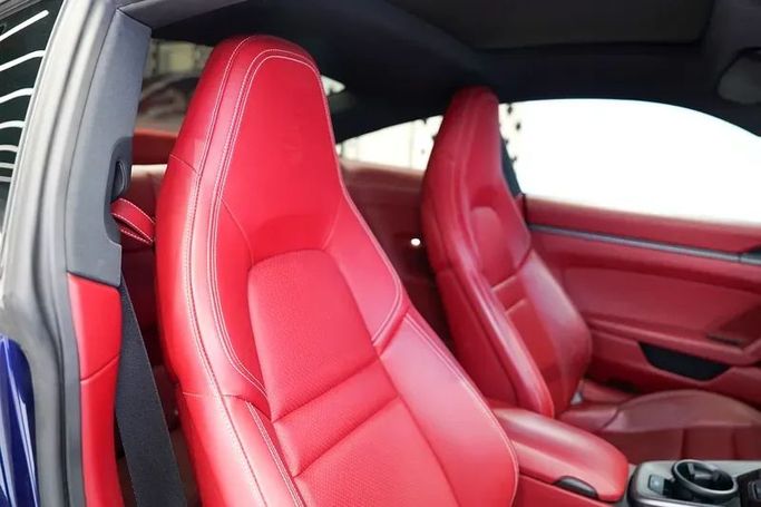 Used Porsche 911 Carrera VIII (992), 3.0 l, 2021 in Dubai by Exotic Cars, Blue color. GCC Specs | AUTO.AE