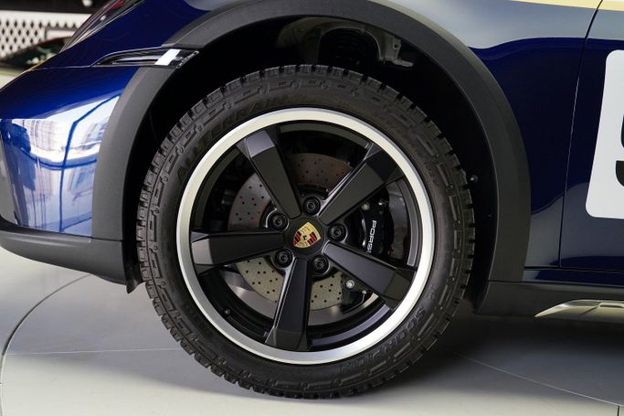 Used Porsche 911 Dakar VIII (992), 3.0 l, 2024 in Dubai by Exotic Cars, White color. Other | AUTO.AE