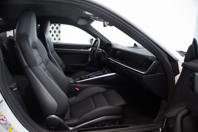 Used Porsche 911 Turbo S VIII (992), 3.7 l, 2023 in Dubai by Exotic Cars, White color. Other | AUTO.AE