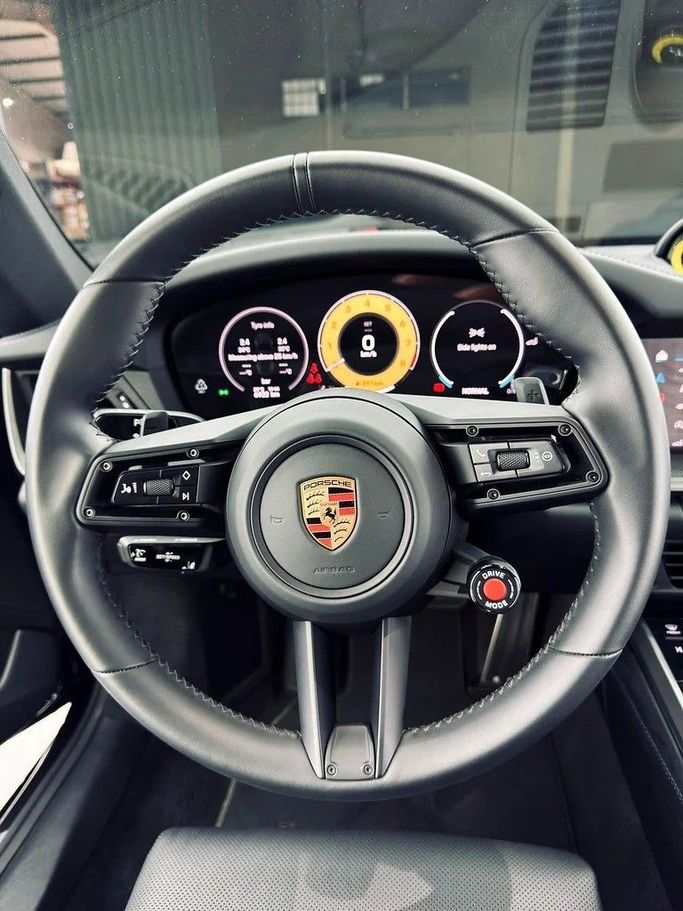 Used Porsche 911 Carrera VIII (992), 3.0 l, 2025 in Dubai by Zeus Motors, Black color. GCC Specs | AUTO.AE