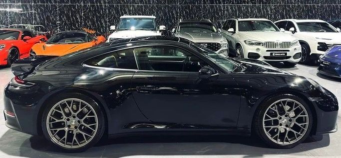 Used Porsche 911 Carrera VIII (992), 3.0 l, 2025 in Dubai by Zeus Motors, Black color. GCC Specs | AUTO.AE