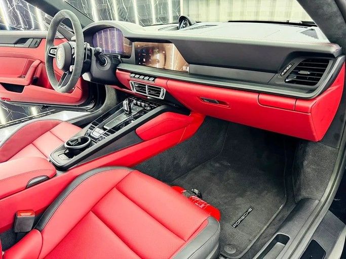 Used Porsche 911 Carrera GTS VIII (992), 3.0 l, 2025 in Dubai by Zeus Motors, Black color. GCC Specs | AUTO.AE