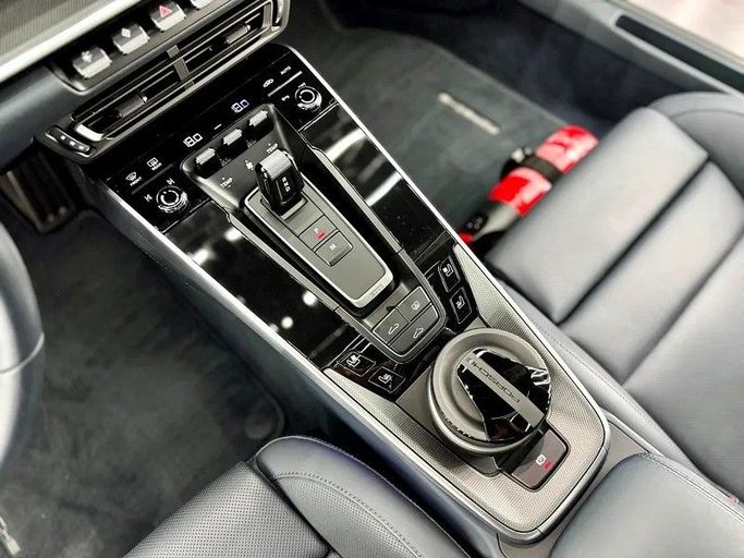 Used Porsche 911 Turbo VIII (992), 3.7 l, 2023 in Dubai by Zeus Motors, Silver color. GCC Specs | AUTO.AE