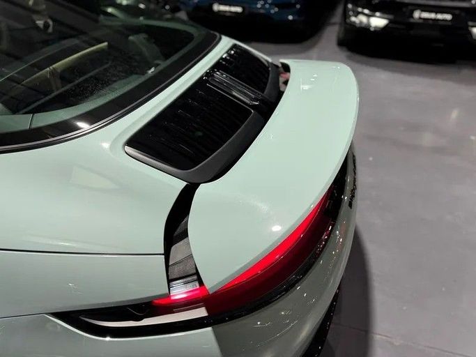 Used Porsche 911 4 GTS VIII (992), 3.0 l, 2026 in Dubai by Zeus Motors, Green color. GCC Specs | AUTO.AE