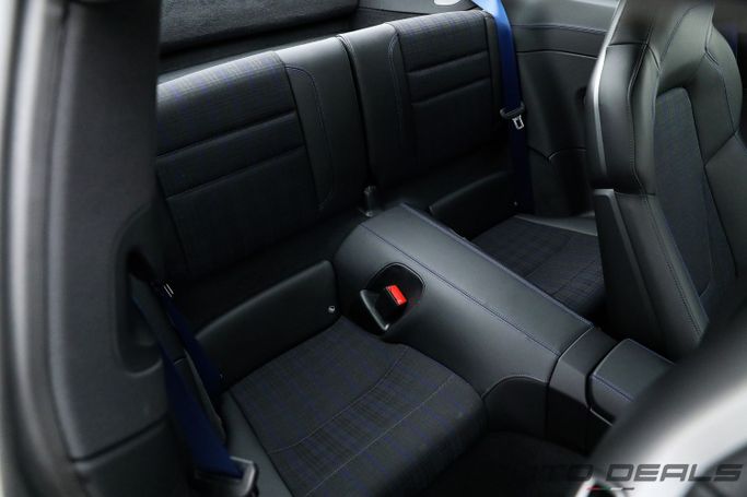 Новый Porsche 911 Carrera T VIII (992), 3.0 л, 2025 в Дубае от AUTO DEALS Белый цвет. GCC | AUTO.AE