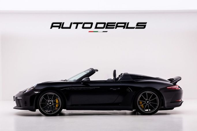 Подержанный Porsche 911 Speedster VII (991) Рестайлинг, 4.0 л, 2020 в Дубае от AUTO DEALS Черный цвет. Европейская | AUTO.AE
