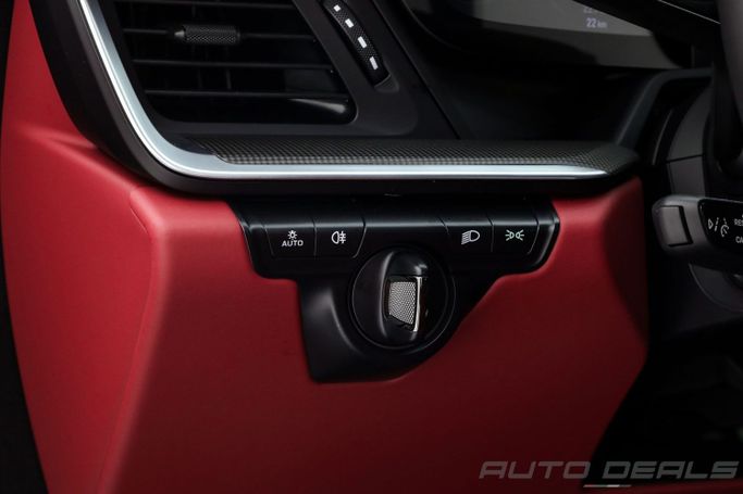 Новый Porsche 911 Carrera S VIII (992), 3.0 л, 2024 в Дубае от AUTO DEALS Черный цвет. GCC | AUTO.AE