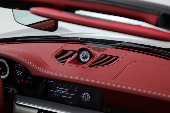 Новый Porsche 911 Turbo S VIII (992), 3.7 л, 2023 в Дубае от AUTO DEALS Серый цвет. Европейская | AUTO.AE