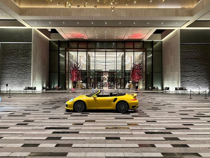 مستعملة Porsche 911 Turbo S سابعاً (991), 3.8 l, 2014 في في دبي، اللون أصفر. مواصفات الخليج | AUTO.AE | إعلان #250429