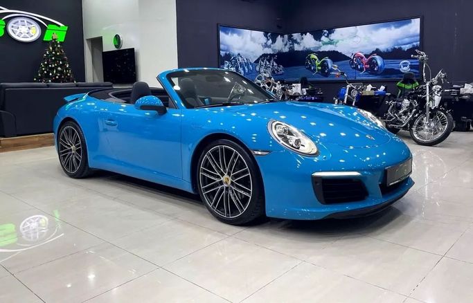 مستعملة Porsche 911 Carrera عملية فيس ليفت VII (991), 3.0 l, 2018 في في دبي من Carbon Cars، اللون أزرق فاتح. مواصفات الخليج | AUTO.AE | إعلان #259728