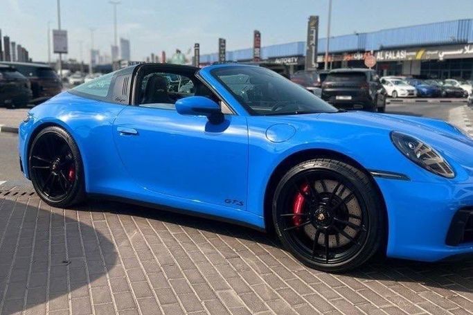 مستعملة Porsche 911 4 GTS ثامناً (992), 3.0 l, 2023 في في دبي، اللون أزرق. المواصفات الأوروبية | AUTO.AE | إعلان #273323