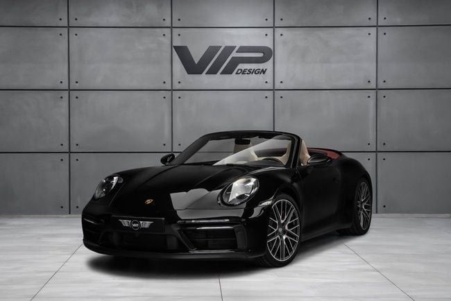 مستعملة ⁦Porsche 911 Carrera ثامناً (992)، 3.0 l، 2023⁩ في في الإمارات, دبي من VIP Design، اللون أسود. المواصفات الأوروبية | AUTO.AE | إعلان #287805