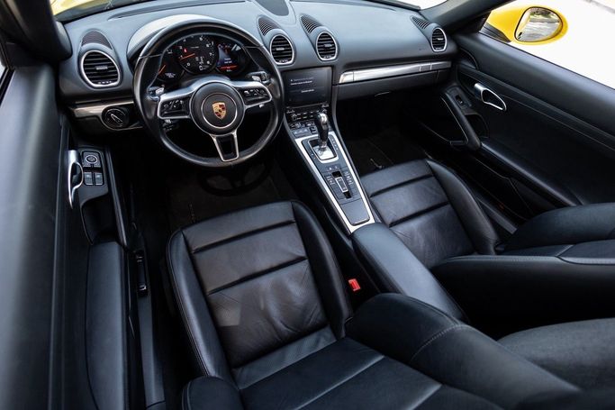 Used Porsche 718 Boxster IV 718 (982), 2.0 l, 2020 in Dubai by Linda Cars, Yellow color. GCC Specs | AUTO.AE