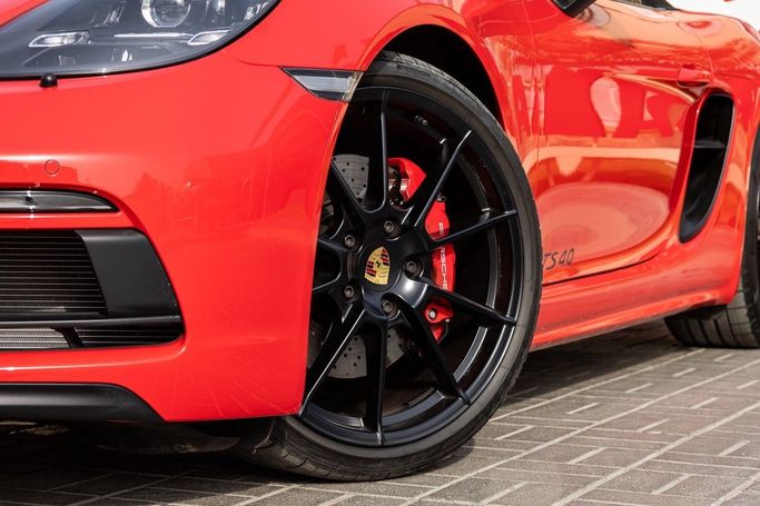 Used Porsche 718 Boxster GTS IV 718 (982), 4.0 l, 2023 in Dubai by Linda Cars, Red color. Korean Specs | AUTO.AE