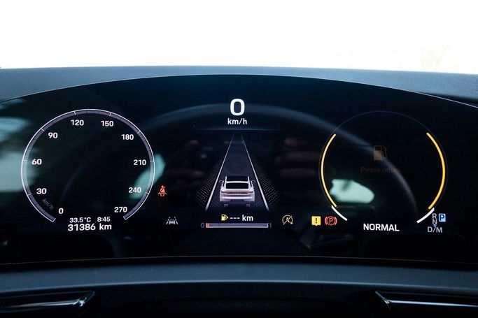 Подержанный Porsche Cayenne Coupé III Рестайлинг, 3.0 л, 2024 в Дубае от Linda Cars Белый цвет. GCC | AUTO.AE