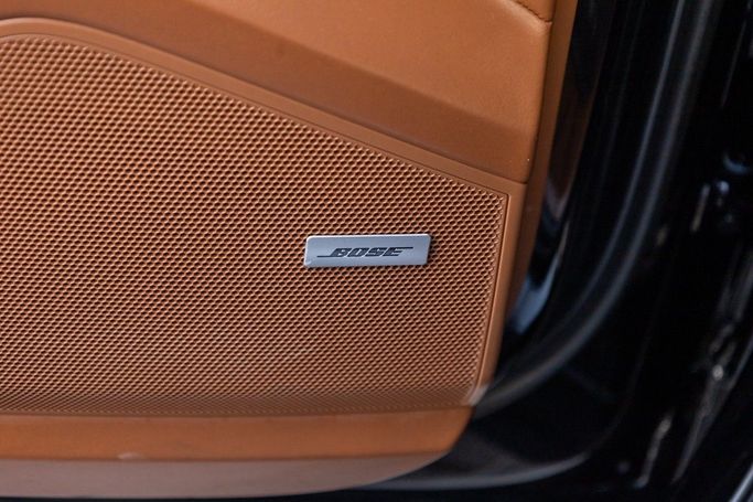 Подержанный Porsche Cayenne S III, 2.9 л, 2019 в Дубае от Linda Cars Черный цвет. GCC | AUTO.AE