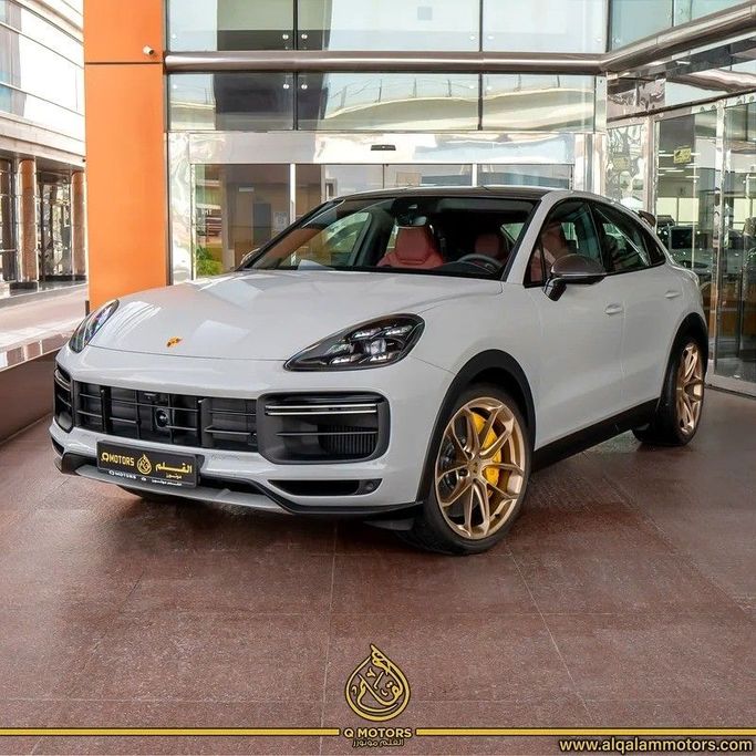 Новый Porsche Cayenne Turbo GT Coupé III, 4.0 л, 2022 в Дубае от Q Motors Белый цвет. Европейская | AUTO.AE