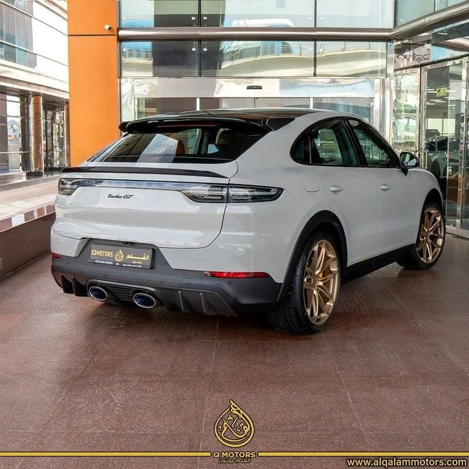 Новый Porsche Cayenne Turbo GT Coupé III, 4.0 л, 2022 в Дубае от Q Motors Белый цвет. Европейская | AUTO.AE