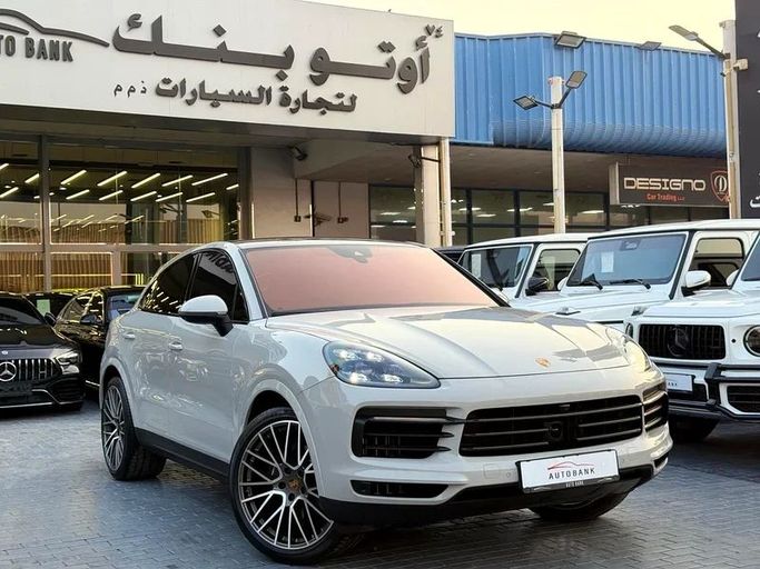 Used Porsche Cayenne III Facelift, 3.0 l, 2023 in Dubai by Auto Bank Motors, White color. Korean Specs | AUTO.AE
