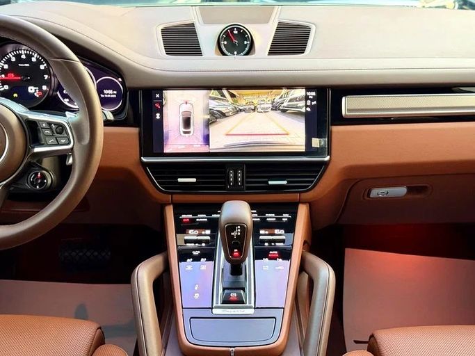 Used Porsche Cayenne III Facelift, 3.0 l, 2023 in Dubai by Auto Bank Motors, White color. Korean Specs | AUTO.AE