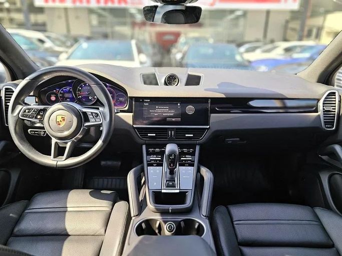 Used Porsche Cayenne III Facelift, 3.0 l, 2023 in Dubai by Ignite Used Cars, Black color. Canadian Specs | AUTO.AE