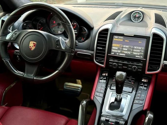 Used Porsche Cayenne GTS II Facelift (958), 3.6 l, 2014 in Dubai by Space Motors, Black color. GCC Specs | AUTO.AE