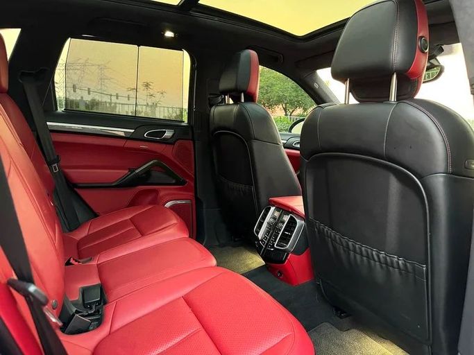 Used Porsche Cayenne GTS II Facelift (958), 3.6 l, 2014 in Dubai by Space Motors, Black color. GCC Specs | AUTO.AE