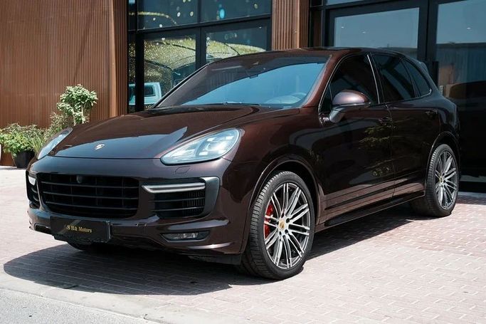 Подержанный Porsche Cayenne GTS II Рестайлинг (958), 3.6 л, 2017 в Дубае от 8 Ba Motors Другой цвет цвет. GCC | AUTO.AE