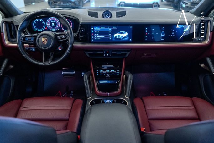 Подержанный Porsche Cayenne Turbo GT Coupé III Рестайлинг, 4.0 л, 2024 в Дубае от A1 Luxury Motors Черный цвет. GCC | AUTO.AE