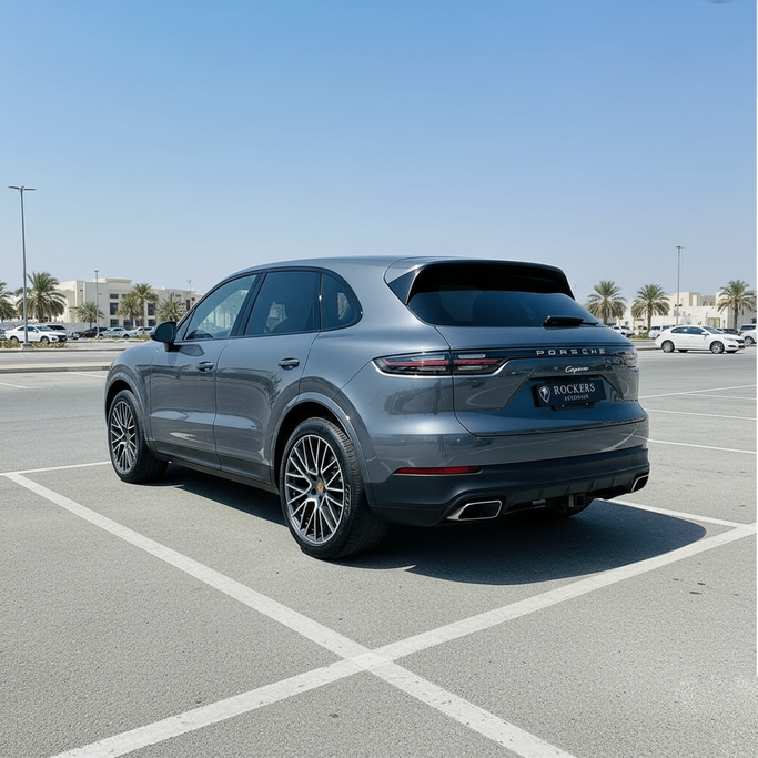 Новый Porsche Cayenne III, 3.0 л, 2021 в Дубае Серый цвет. Американская | AUTO.AE