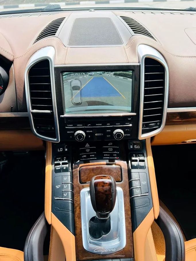 Used Porsche Cayenne GTS II (958), 4.8 l, 2014 in Dubai by First Choice Motors, White color. GCC Specs | AUTO.AE