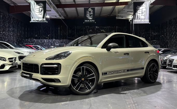 Подержанный Porsche Cayenne GTS Coupé III (9Y0 / 9Y3), 4.0 л, 2023 в ОАЭ, Дубай от Zeus Motors Бежевый цвет. GCC | AUTO.AE | Объявление #271834