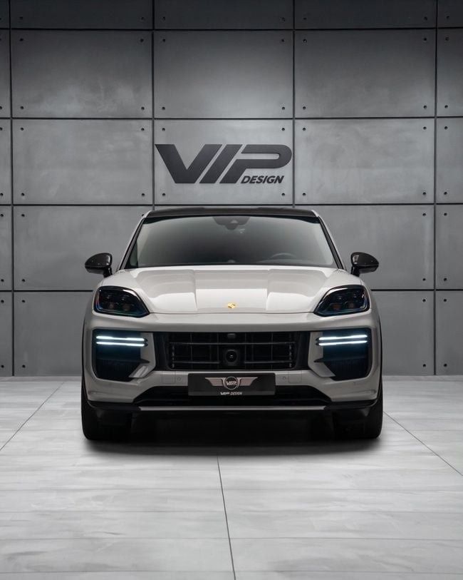 Used ⁦Porsche Cayenne Turbo GT Coupé III Facelift, 4.0 l, 2024⁩ in UAE, Dubai by VIP Design, Grey color. GCC Specs | AUTO.AE | Listing #287814