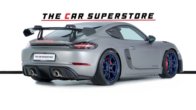 Подержанный Porsche Cayman GT4 RS II 718 (982), 4.0 л, 2024 в Дубае от The Car Superstore Серый цвет. GCC | AUTO.AE