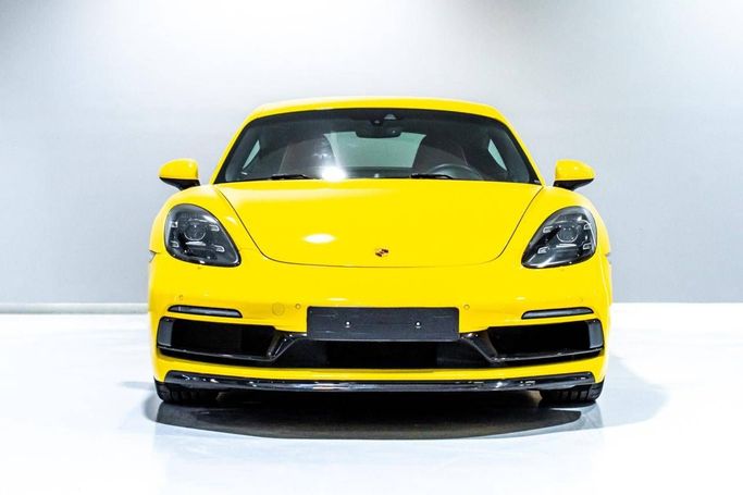 Новый Porsche Cayman GTS III 718 (982), 4.0 л, 2020 в Дубае от C7 Motors Желтый цвет. Other | AUTO.AE