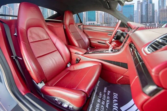 Used Porsche Cayman T III 718 (982), 2.0 l, 2018 in Dubai by Royal Diamond Motors, Grey color. GCC Specs | AUTO.AE