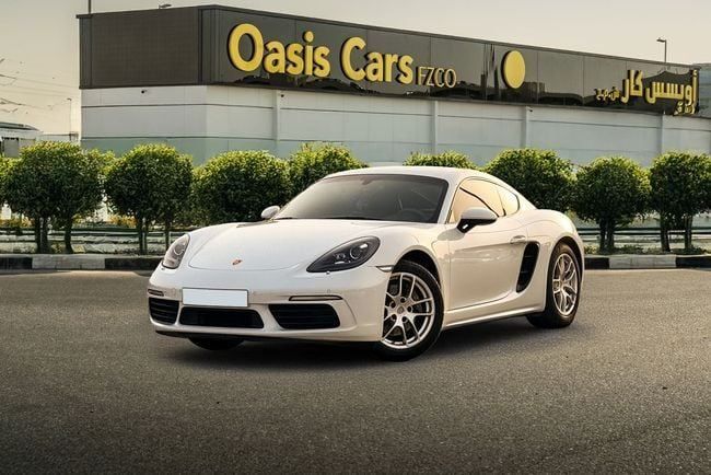 مستعملة Porsche Cayman S ثالثاً 718 (982), 2.0 l, 2023 في في دبي من OASIS CARS، اللون أبيض. مواصفات الخليج | AUTO.AE | إعلان #259236
