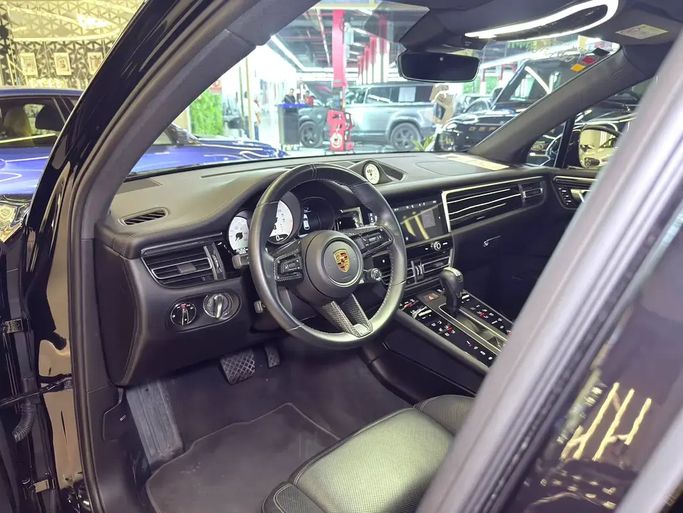 مستعملة Porsche Macan GTS أنا فيس ليفت 2، 2.9 لتر، 2024 في الإمارات، دبي من GE Motors، اللون أسود. المواصفات الأوروبية | AUTO.AE | إعلان #295437 — صورة 11 من 16