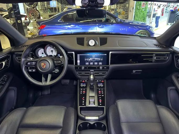 مستعملة Porsche Macan GTS أنا فيس ليفت 2، 2.9 لتر، 2024 في الإمارات، دبي من GE Motors، اللون أسود. المواصفات الأوروبية | AUTO.AE | إعلان #295437 — صورة 10 من 16