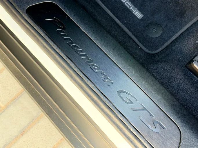 Used Porsche Panamera GTS III, 4.0 l, 2023 in Dubai by Auto Bank Motors, White color. GCC Specs | AUTO.AE