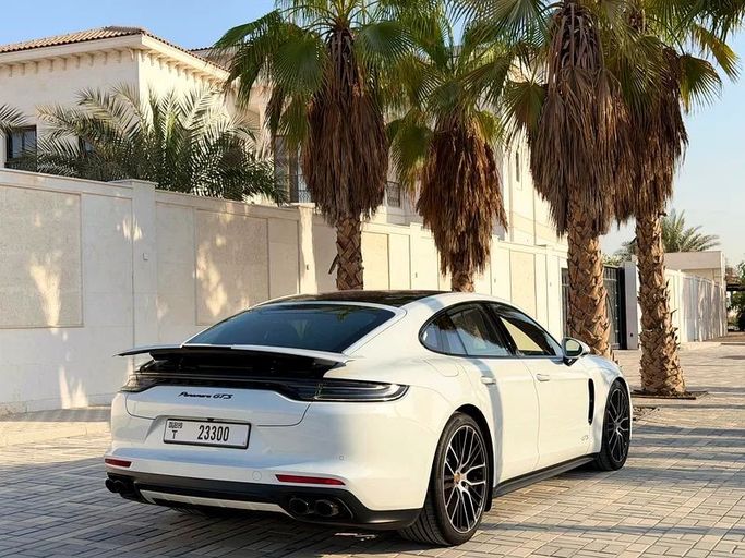 Used Porsche Panamera GTS III, 4.0 l, 2023 in Dubai by Auto Bank Motors, White color. GCC Specs | AUTO.AE