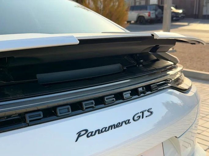 Used Porsche Panamera GTS III, 4.0 l, 2023 in Dubai by Auto Bank Motors, White color. GCC Specs | AUTO.AE