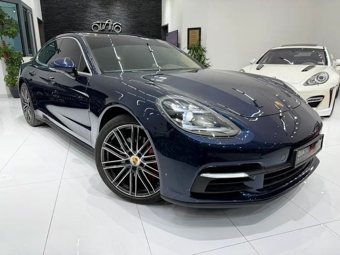 مستعملة Porsche Panamera 4S Sport Turismo ثانياً, 2.9 l, 2017 في في دبي من Quatro Motors، اللون أزرق داكن. المواصفات الأوروبية | AUTO.AE | إعلان #270740